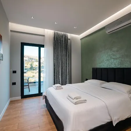 Day Lux Apartament