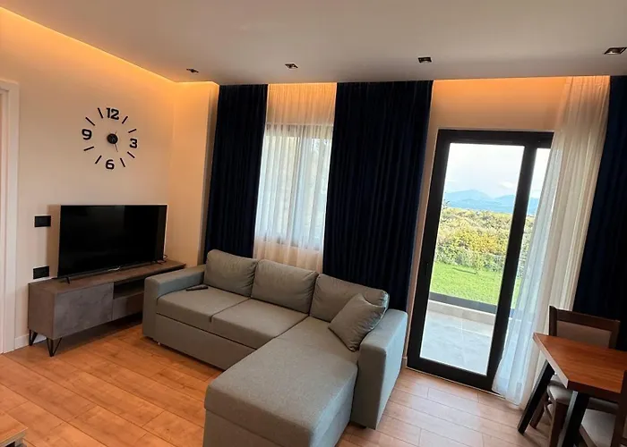 Day Lux Apartament *