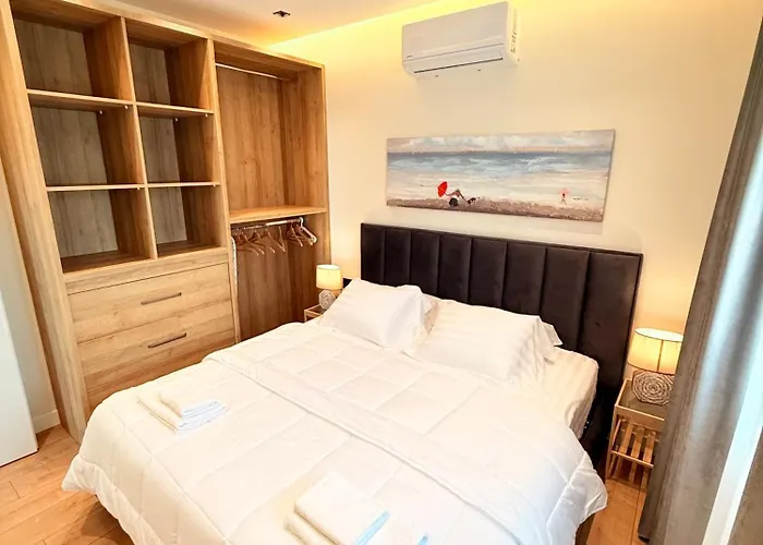 Apartament Day Lux Saranda